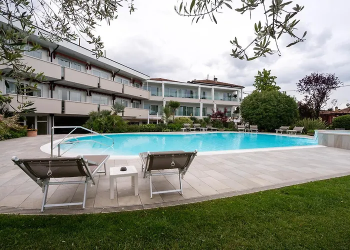 罗密欧朱丽叶酒店 酒店 拉齐塞