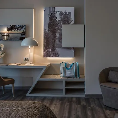 Giulietta Romeo Hotel Lazise