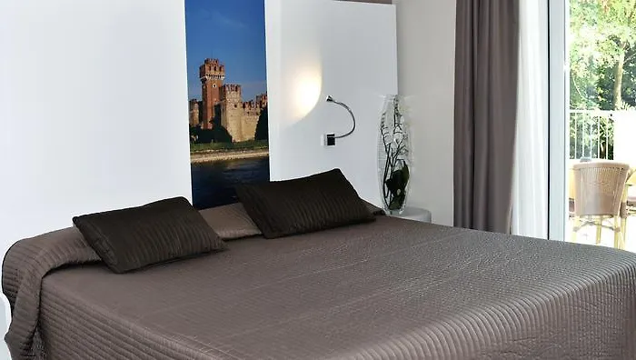 Giulietta Romeo Hotel 3*